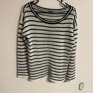 Alice & Olivia sweater striped white slip on sz:M